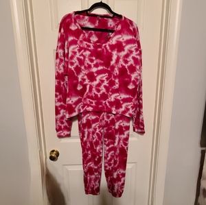 SO Fleece Tie Dye Pajamas